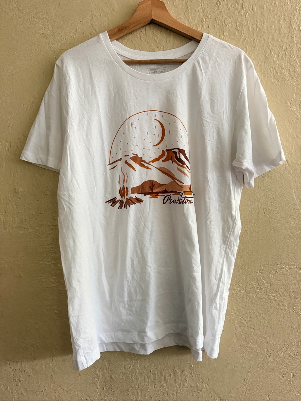 Pendleton White Tee with Brown Desert Graphic